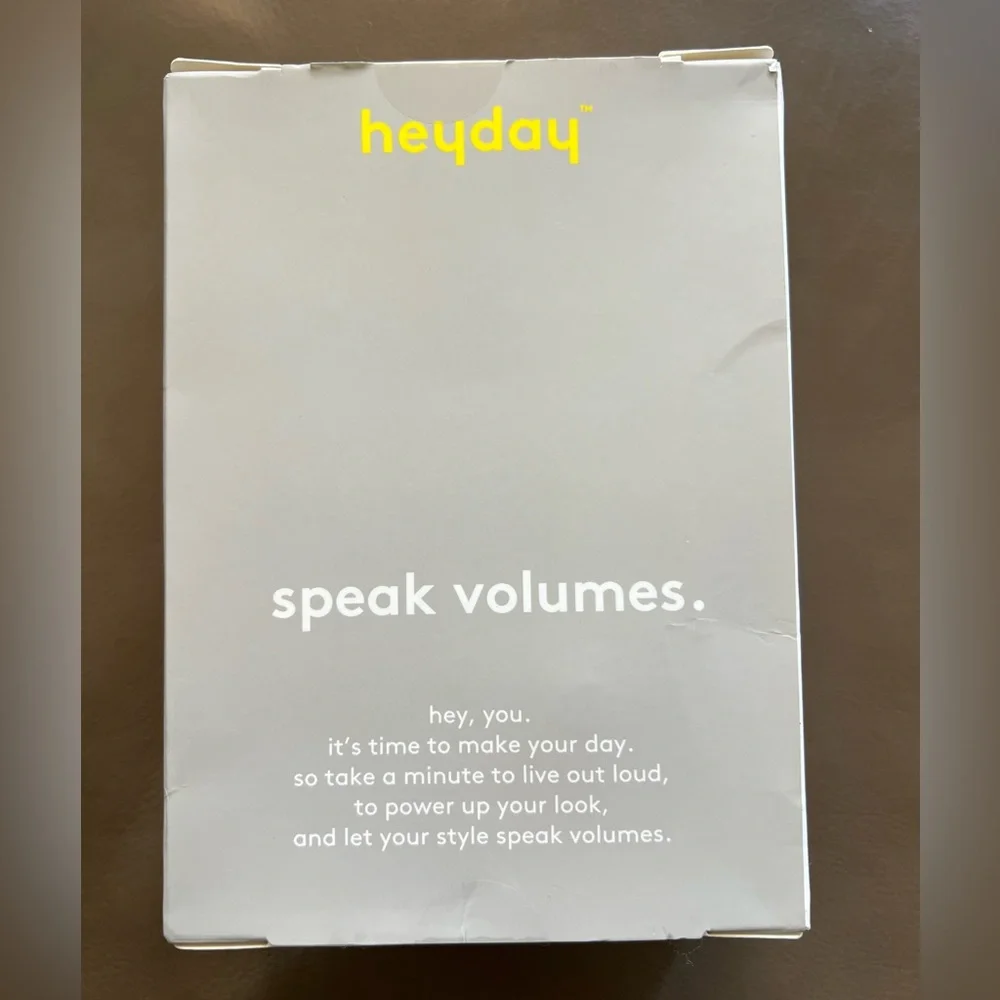 Heyday Gold and Cream Desktop Microphone